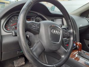 Audi Q7 duju iranga